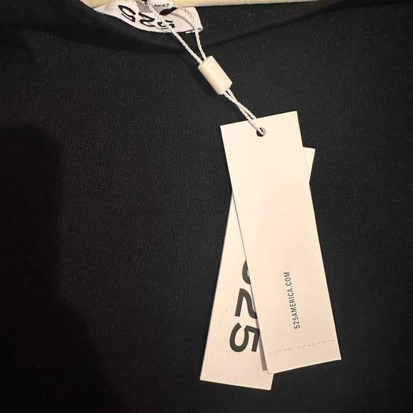 525 America Asymmetrical Sweater In Black Size Medium NWT - Picture 4 of 7